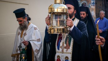 Άγιο Φως: ολοκληρώθηκε η τελετή αφής στον ναό της Αναστάσεως στα Ιεροσόλυμα