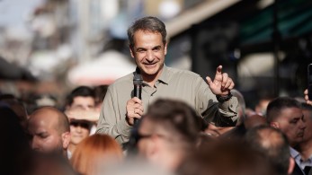 Γαλάζια κυριαρχία και συσπείρωση στην τελική ευθεία - Δημοσκοπικός αέρας στα πανιά του Μητσοτάκη Γαλάζια κυριαρχία και συσπείρωση στην τελική ευθεία - Δημοσκοπικός αέρας στα πανιά του Μητσοτάκη