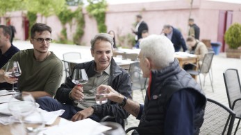 Στο κτήμα «Κυρ Γιάννη» στην Ημαθία ο Κυριάκος Μητσοτάκης Στο κτήμα «Κυρ Γιάννη» στην Ημαθία ο Κυριάκος Μητσοτάκης
