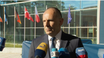 Μήνυμα Γεραπετρίτη στη Βόρεια Μακεδονία: «Κατάφωρη παραβίαση» της Συμφωνίας των Πρεσπών