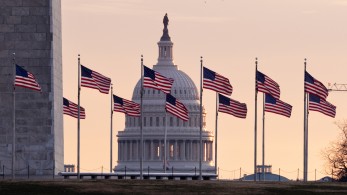ΗΠΑ-Δημοσκόπηση: μάχη στήθος με στήθος δίνουν Τραμπ και Χάρις σε τρεις πολιτείες κλειδί