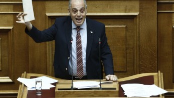 Σε πλήρη ταύτιση «τοξικών απόψεων» Ελληνική Λύση και ΣΥΡΙΖΑ