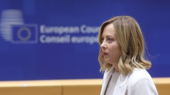 «Σφήνα» Μελόνι