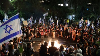 Ένας χρόνος αιχμαλωσίας στη Γάζα: η αβέβαιη τύχη των 64 Iσραηλινών ομήρων της Χαμάς