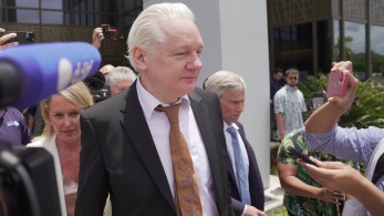 Ελεύθερος ο Τζούλιαν Ασάνζ, επιστρέφει στην Αυστραλία