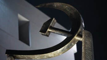 Το ιδεοληπτικό ΚΚΕ τάσσεται εναντίον της συμμετοχής της Ελλάδος στην επιχείρηση «ASPIDES»