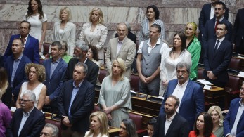 ΣΥΡΙΖΑ-Πλεύση Ελευθερίας: αγάλι αγάλι γίνεται η... κόντρα μέλι