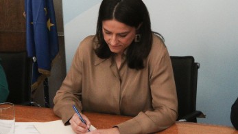 Νίκη Κεραμέως: Η εννεάμηνη άδεια μητρότητας επεκτείνεται σε περισσότερους κλάδους εργαζομένων Νίκη Κεραμέως: Η εννεάμηνη άδεια μητρότητας επεκτείνεται σε περισσότερους κλάδους εργαζομένων