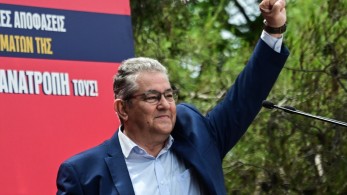 ΚΚΕ: επιχειρεί να καλύψει το κενό στην αντιπολίτευση από την εσωστρέφεια σε ΣΥΡΙΖΑ και ΠΑΣΟΚ