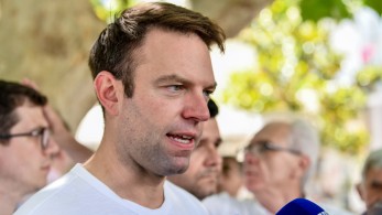 Υποκλοπές: ευθεία επίθεση Κασσελάκη στη Δικαιοσύνη από τα καλντερίμια της Μυκόνου