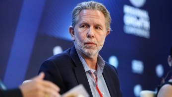 ΠΑΣΟΚ: ευθεία αμφισβήτηση Ανδρουλάκη από Γερουλάνο