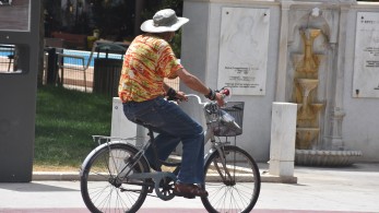 Καιρός: ανάσα δροσιάς από σήμερα - Πού θα εκδηλωθούν βροχές και καταιγίδες