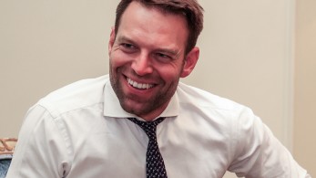 ΣΥΡΙΖΑ: ακροβατεί στα απόνερα της εσωστρέφειας