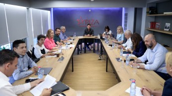 Εμφύλιος στον ΣΥΡΙΖΑ: τι απαντά η Κουμουνδούρου στην επιστολή των «87»