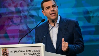 Τσίπρας: «Η Αριστερά πρέπει να είναι έτοιμη να συγκρουστεί με τα μεγάλα συμφέροντα» Τσίπρας: «Η Αριστερά πρέπει να είναι έτοιμη να συγκρουστεί με τα μεγάλα συμφέροντα»