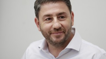 Στο μπερδεμένο μυαλό του Νίκου Ανδρουλάκη (video)