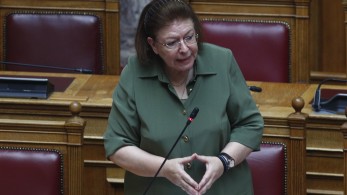 Λίνα Μενδώνη για Γλυπτά του Παρθενώνα: Για πρώτη φορά η Βρετανία αισθάνεται σε δύσκολη θέση