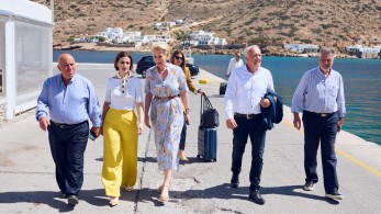 Ειρήνη Αγαπηδάκη από Σίφνο: «Δύο επιπλέον θέσεις ιατρών και ενίσχυση ιατροτεχνολογικού εξοπλισμού»