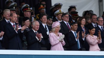 80ή επέτειος της D-Day: εμφανώς συγκινημένος ο βασιλιάς Κάρολος