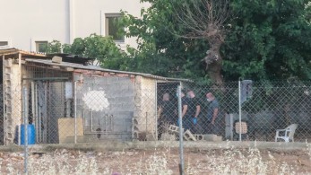 Άνδρας βρέθηκε νεκρός στο Διόνυσο-Αναζητείται ο συγκάτοικός του