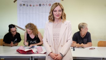 Ιταλία: η Μελόνι άσκησε το εκλογικό της δικαίωμα