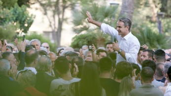 Opinion Poll: στο 33% η Νέα Δημοκρατία, προβάδισμα 24,4 μονάδων για Μητσοτάκη