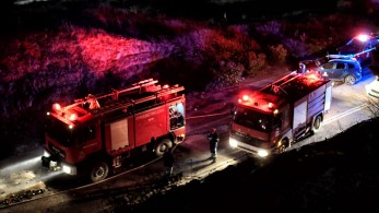 Αθηνών-Κορίνθου: ανατροπή βυτιοφόρου που πήρε φωτιά - Κλειστή η Εθνική και στα δύο ρεύματα