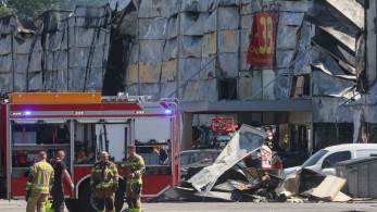 Guardian: σε επιφυλακή η Ευρώπη μετά από περιστατικά εμπρησμών που εμπλέκουν τη Ρωσία