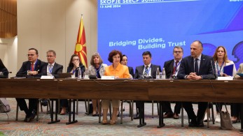 Επιμένει η Σιλιάνοφσκα: Η μη χρήση του ονόματος Βόρεια Μακεδονία από εμένα «δεν παραβιάζει το Σύνταγμα»