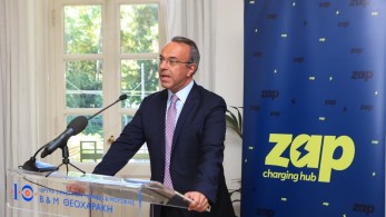 Χρήστος Σταϊκούρας: Επιπλέον κίνητρα για ηλεκτρικά οχήματα ταξί