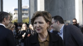 Η καλή φίλη (του Νίκου Παππά) Όλγα