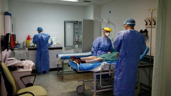 Απεργούν γιατροί και προσωπικό στη δημόσια υγεία