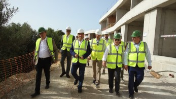 Άδωνις στο Costa Navarino: Εδώ συντελείται ένα θαύμα