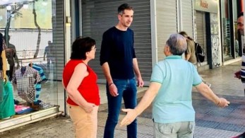 Στην αγορά της Πατησίων ο Κωστας Μπακογιαννης