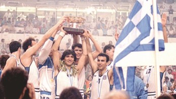 Ο Θεοδωρικάκος θυμάται την ιστορική νίκη της Ελλάδας κόντρα στην Σοβιετική Ένωση