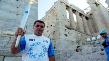 Πέθανε ο Μπάμπης Χολίδης