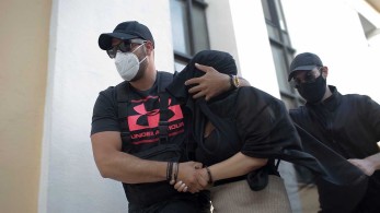 Επίθεση με βιτριόλι: Πολλά τα στοιχεία για την 35χρονη, λέει ο δικηγόρος του θύματος