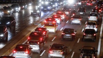 Αυξημένη κίνηση σε όλες τις εισόδους του Λεκανοπεδίου:«Στο κόκκινο» η Αθηνών-Κορίνθου