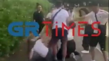 Βίντεο-Σοκ: Ομάδες νεαρών κοριτσιών “έπαιξαν” ξύλο