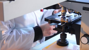 Πειραματική θεραπεία: Καλά νέα για τη μείωση της “κακής” χοληστερίνης