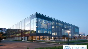 Το IQOS αδειοδοτήθηκε από τον FDA ως Προϊόν Καπνού Διαφοροποιημένου Κινδύνου