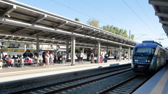 Ξεκαθαρίζει το τοπίο των άπειρων συμβάσεων για έργα στο σιδηροδρομικό δίκτυο