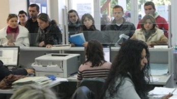 ΑΑΔΕ: Τέλος οι ουρές στα γκισέ της εφορίας – Ποιες υποθέσεις αφορά