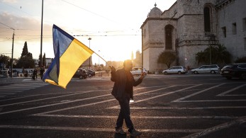 Ουκρανία: παράταση τριών μηνών στον στρατιωτικό νόμο