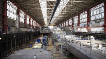 CEO Naval Group: Το 2025 η πρώτη φρεγάτα Belharra στην Ελλάδα