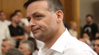 Απολύσεις, αναλγησία και υπεκφυγές στον 9.84