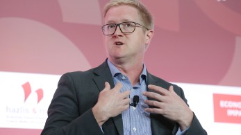 Συνέδριο Economist: «παράθυρο» για επενδυτική βαθμίδα από τη Moody’s