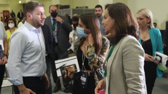 Το μετέωρο βήμα του Ανδρουλάκη και η ώρα της Διαμαντοπούλου