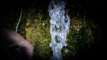 Θεόνη: καθαρό νερό για μαθητές σε εννιά νησιά Θεόνη: καθαρό νερό για μαθητές σε εννιά νησιά