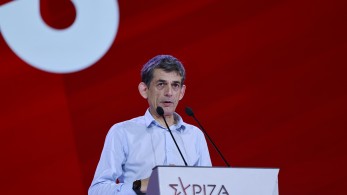 Ουδείς ασφαλέστερος εχθρός του ευεργετηθέντος: Ο Καρανίκας επιτίθεται στον Τσίπρα